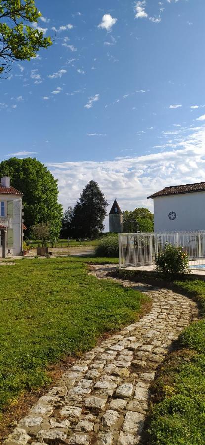 Domaine Moulin D' Elemiah Lägenhet Gémozac Exteriör bild